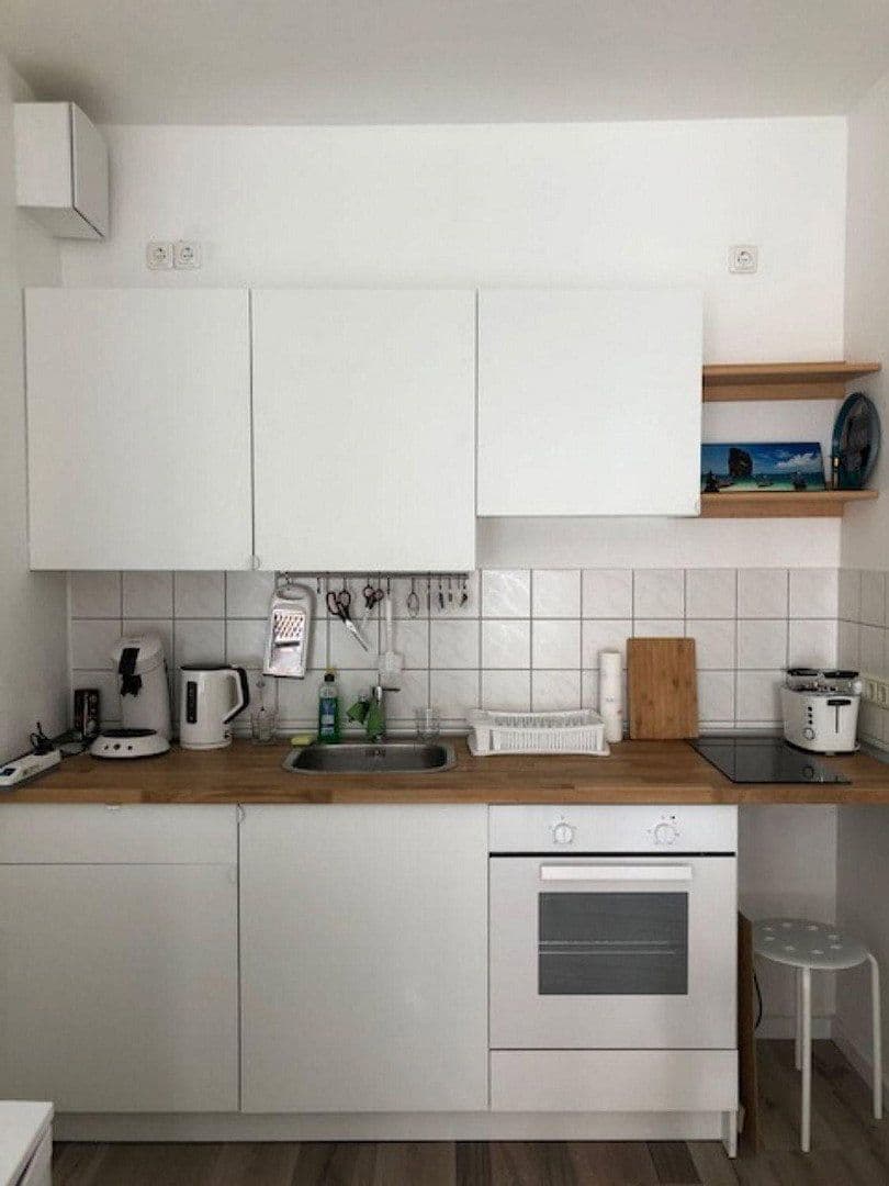 Pronájem bytu 1+1 28 m², Wismar, Mecklenburg-Vorpommern Pronájem bytu 1+1 28 m², Wismar, Mecklenburg-Vorpommern