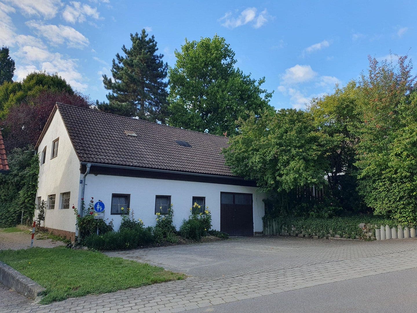 Prodej domu 291 m², pozemek 2.324 m², Kirchdorf, Bavorsko Prodej domu 291 m², pozemek 2.324 m², Kirchdorf, Bavorsko