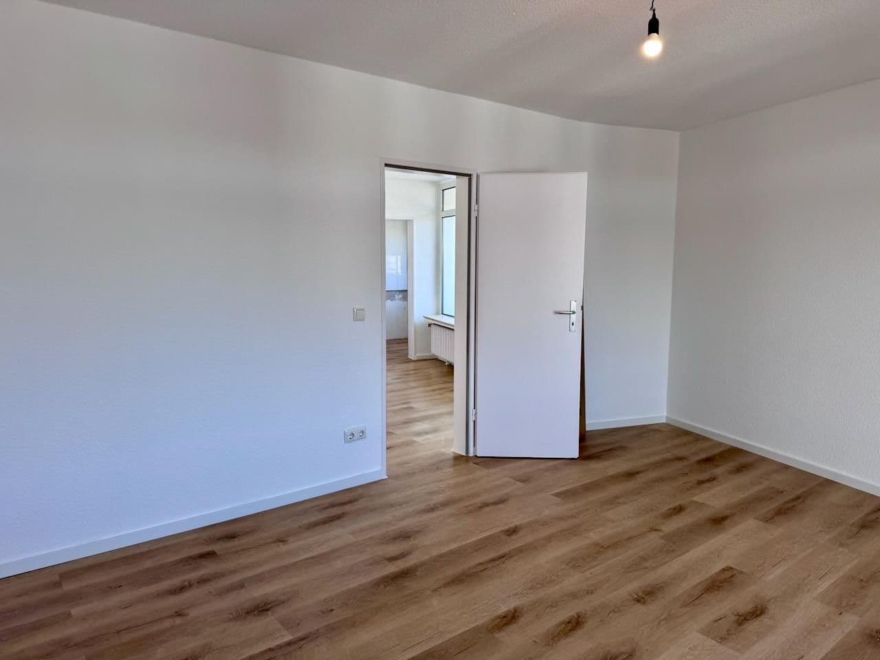 Pronájem bytu 2+1 50 m², Olpe, Severní Porýní-Vestfálsko Pronájem bytu 2+1 50 m², Olpe, Severní Porýní-Vestfálsko