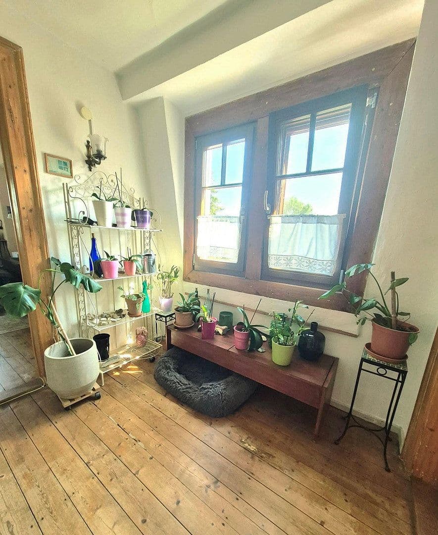Prodej domu 100 m², pozemek 760 m², Weisenheim am Sand, Porýní-Falc Prodej domu 100 m², pozemek 760 m², Weisenheim am Sand, Porýní-Falc