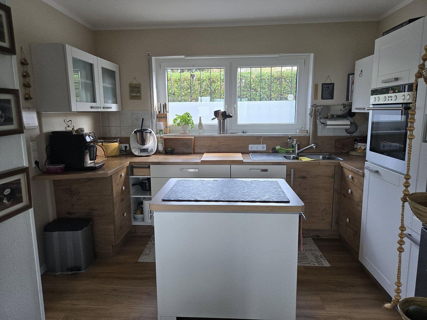 Prodej domu 170 m², pozemek 328 m², Tettnang, Bádensko-Württembersko Prodej domu 170 m², pozemek 328 m², Tettnang, Bádensko-Württembersko
