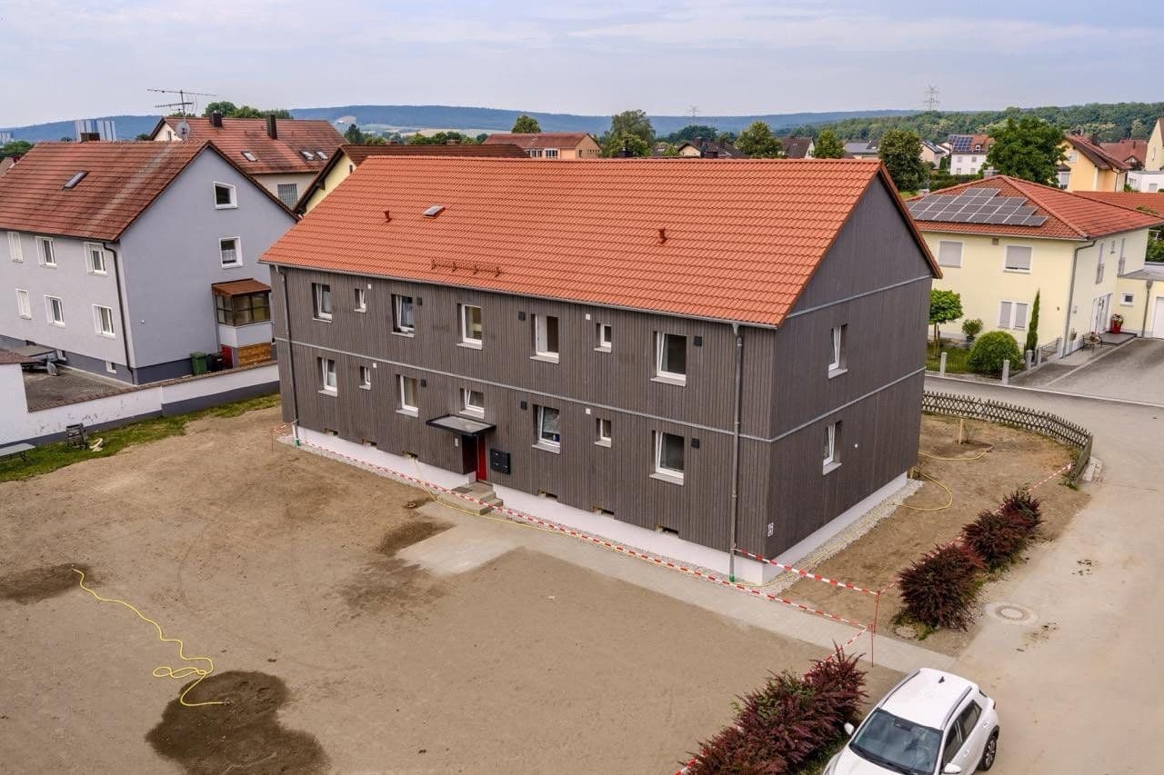 Pronájem bytu 2+1 48 m², Schwäbelstraße 6, Schwandorf, Bavorsko Pronájem bytu 2+1 48 m², Schwäbelstraße 6, Schwandorf, Bavorsko