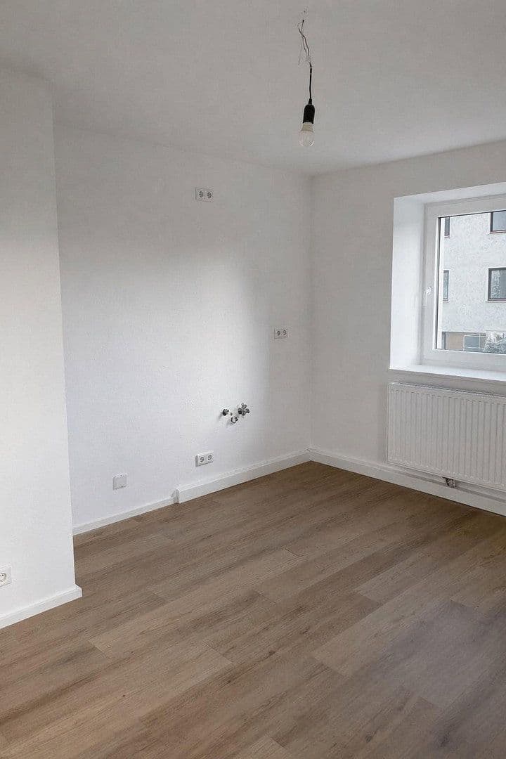 Pronájem bytu 2+1 48 m², Schwäbelstraße 6, Schwandorf, Bavorsko Pronájem bytu 2+1 48 m², Schwäbelstraße 6, Schwandorf, Bavorsko