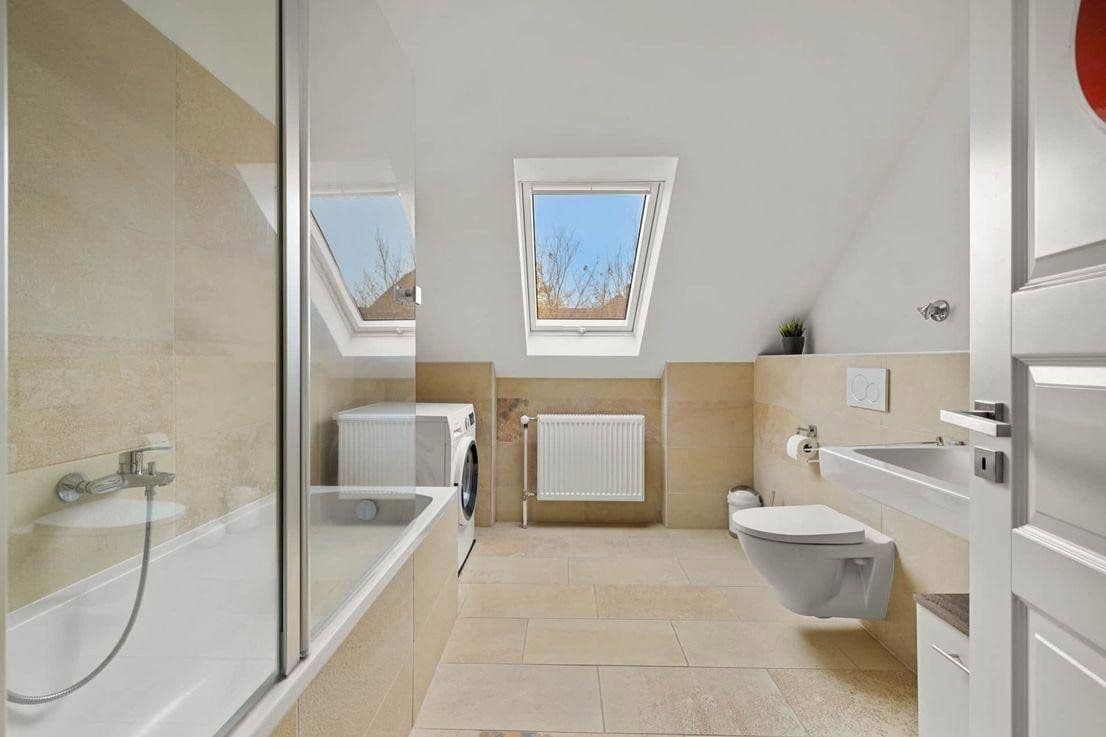 Prodej domu 224 m², pozemek 608 m², Ulmerstrasse 68, Augsburg, Bavorsko Prodej domu 224 m², pozemek 608 m², Ulmerstrasse 68, Augsburg, Bavorsko