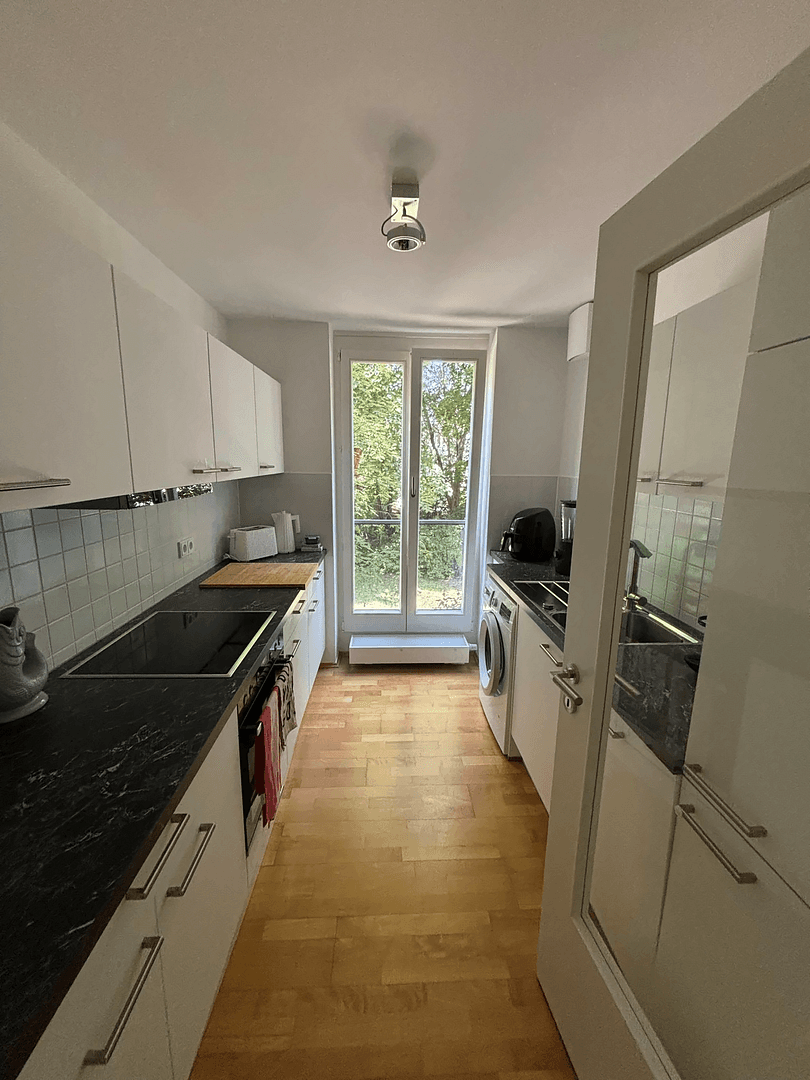 Pronájem bytu 2+1 62 m², Am Kapuzinerhölzl 37a, München, Bavorsko Pronájem bytu 2+1 62 m², Am Kapuzinerhölzl 37a, München, Bavorsko