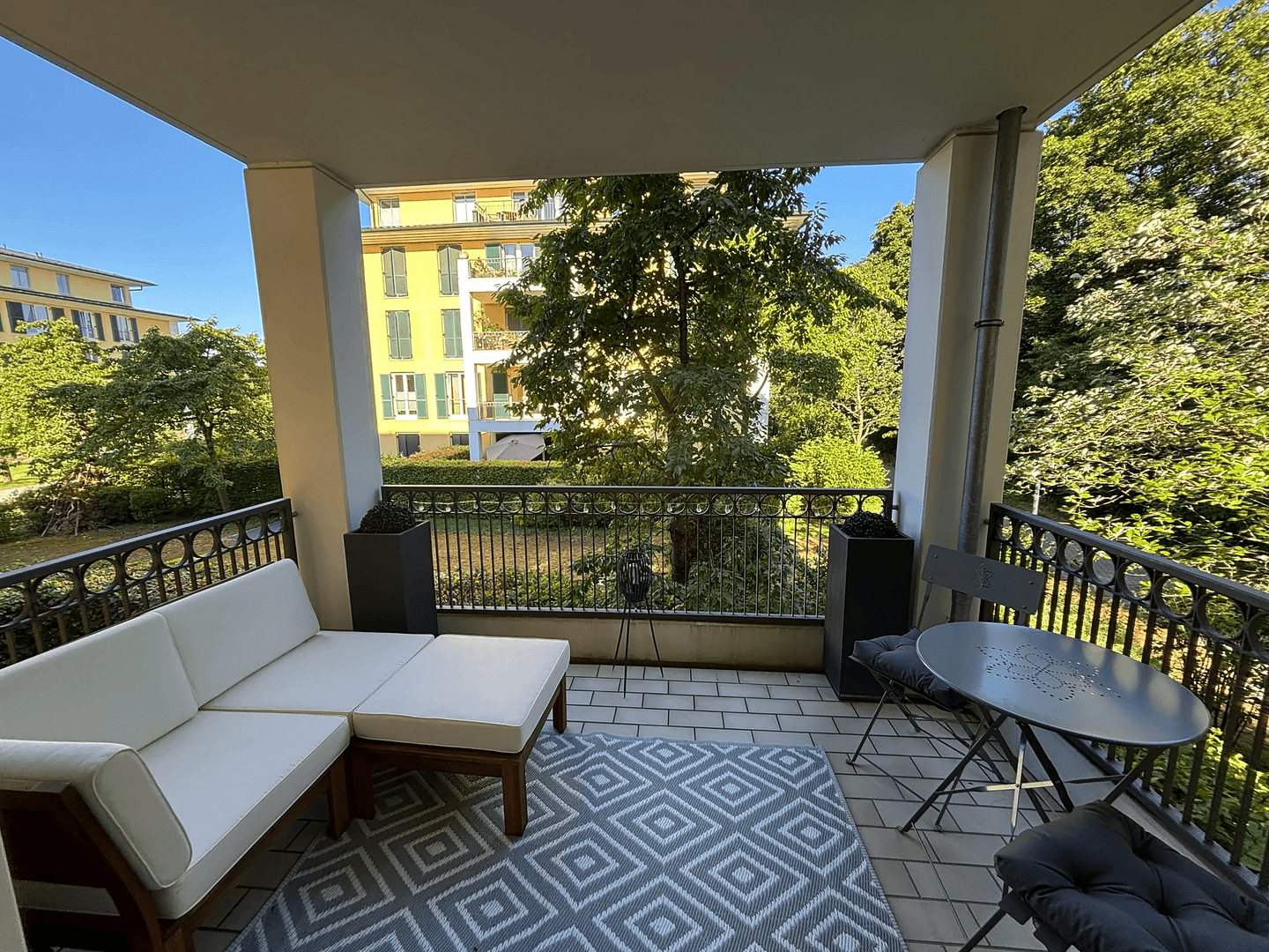 Pronájem bytu 2+1 62 m², Am Kapuzinerhölzl 37a, München, Bavorsko Pronájem bytu 2+1 62 m², Am Kapuzinerhölzl 37a, München, Bavorsko