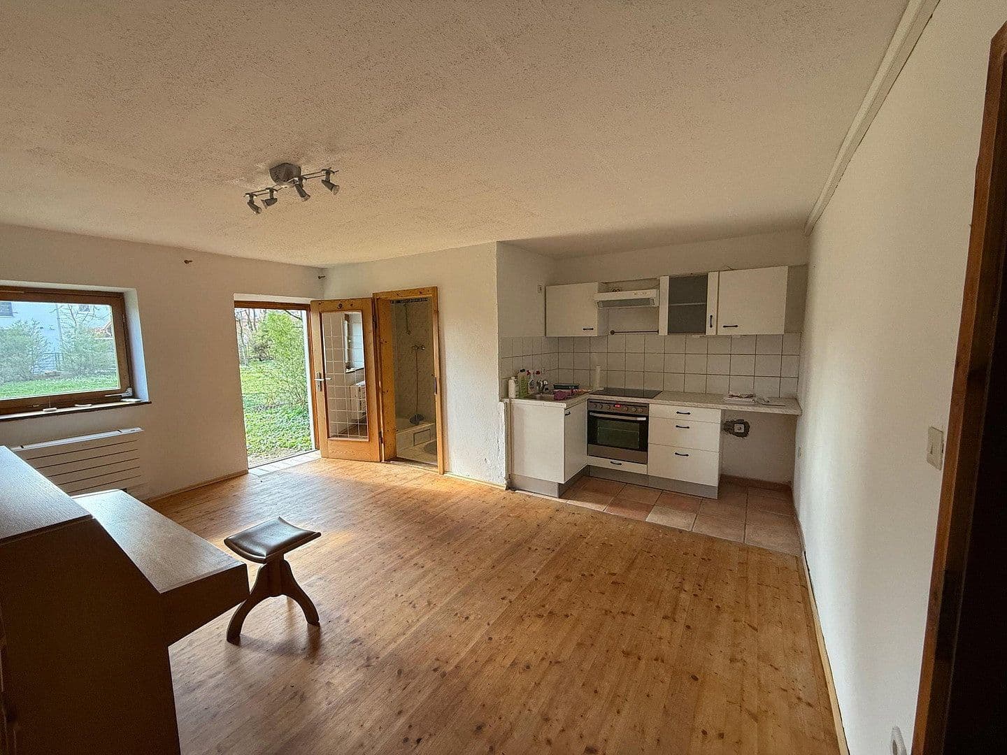 Pronájem bytu 2+1 39 m², Holzkirchen, Bavorsko Pronájem bytu 2+1 39 m², Holzkirchen, Bavorsko