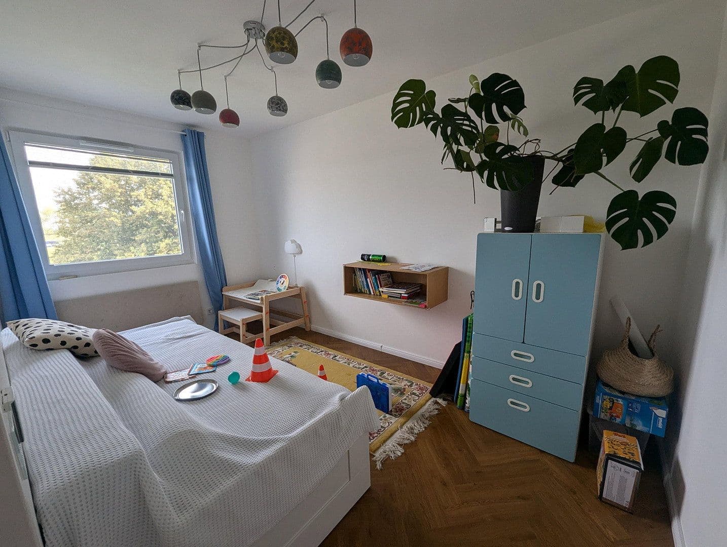Prodej bytu 4+1 100 m², Haar, Bavorsko Prodej bytu 4+1 100 m², Haar, Bavorsko
