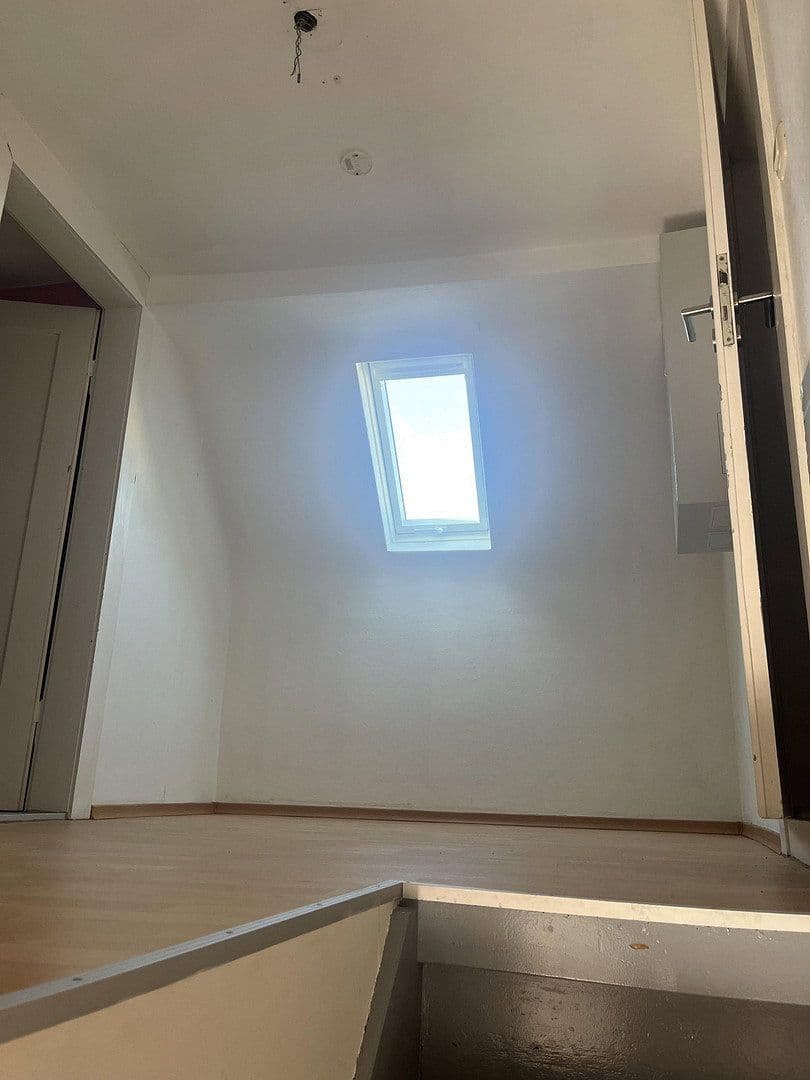 Prodej domu 86 m², pozemek 356 m², Ober-Rodener-Strasse 107, Rodgau, Hessen Prodej domu 86 m², pozemek 356 m², Ober-Rodener-Strasse 107, Rodgau, Hessen