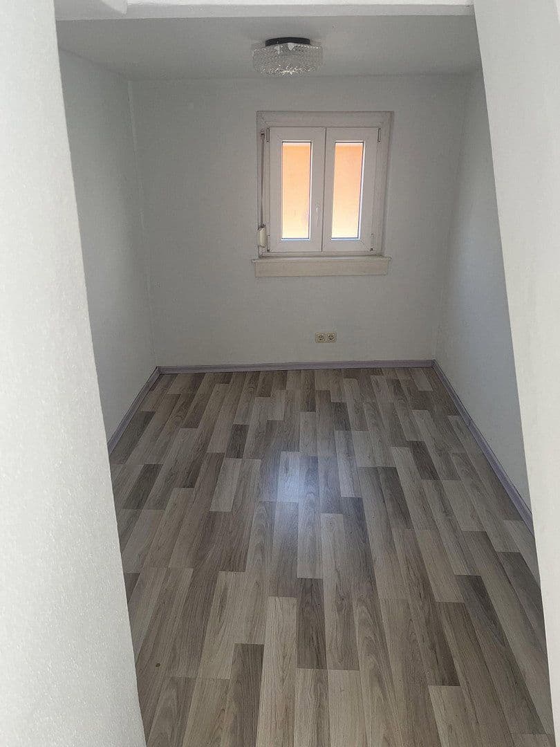 Prodej domu 86 m², pozemek 356 m², Ober-Rodener-Strasse 107, Rodgau, Hessen Prodej domu 86 m², pozemek 356 m², Ober-Rodener-Strasse 107, Rodgau, Hessen