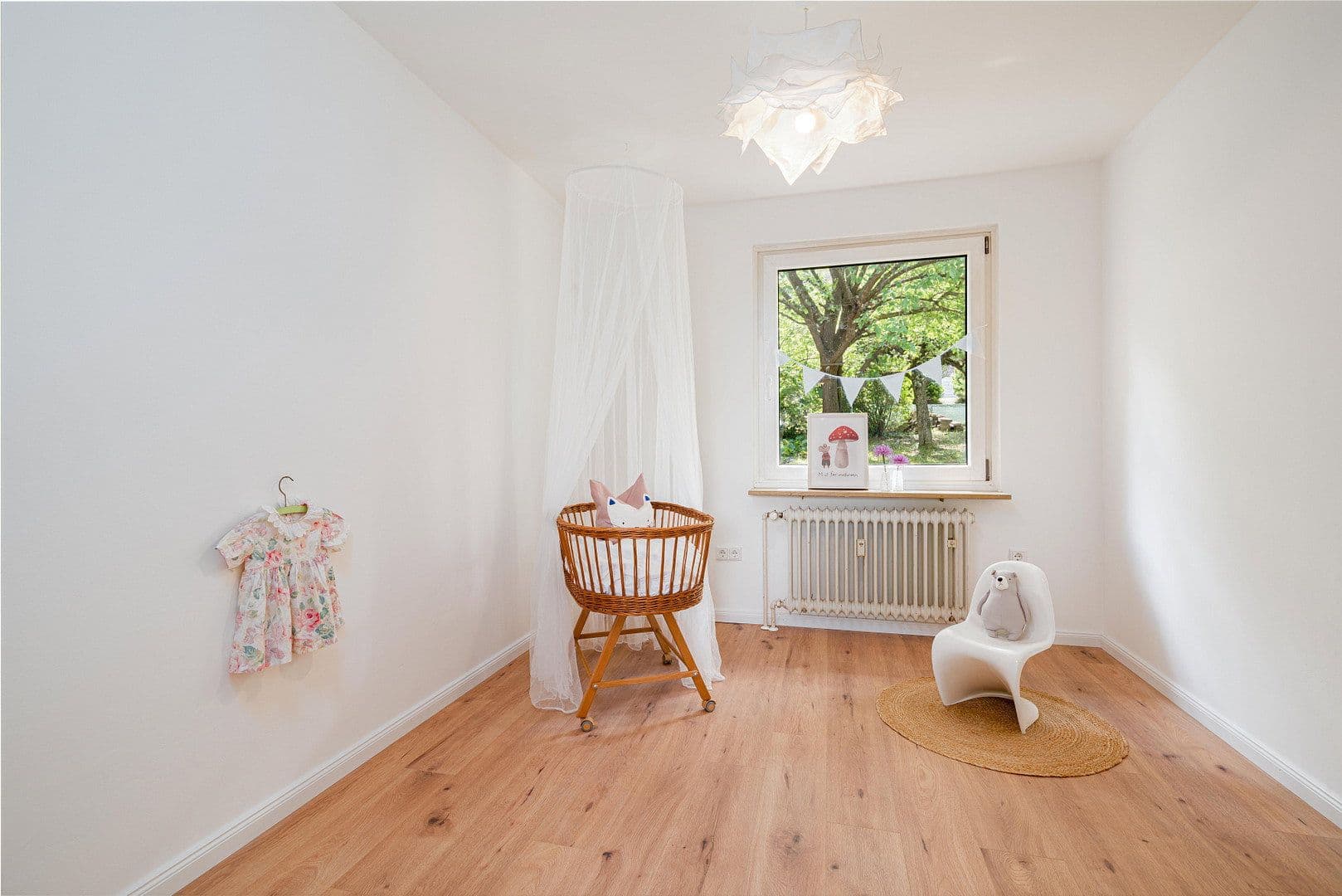 Prodej domu 250 m², pozemek 1.251 m², Weißenburg in Bayern, Bavorsko Prodej domu 250 m², pozemek 1.251 m², Weißenburg in Bayern, Bavorsko