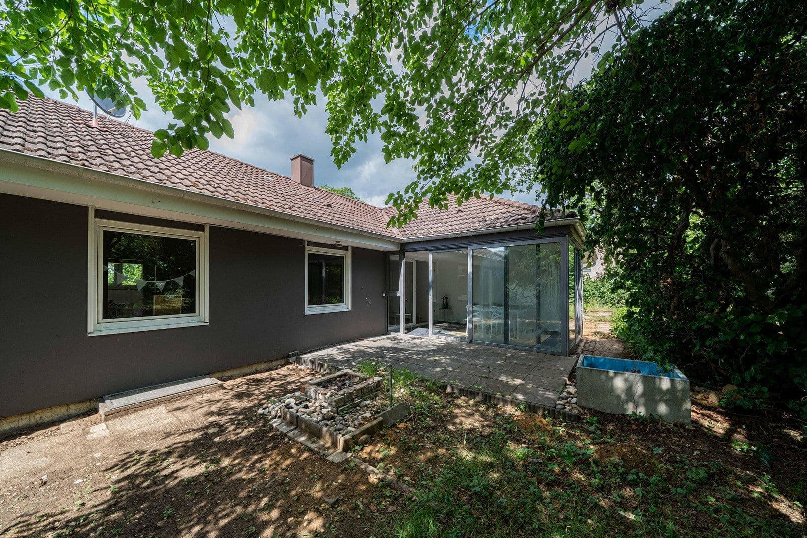 Prodej domu 250 m², pozemek 1.251 m², Weißenburg in Bayern, Bavorsko Prodej domu 250 m², pozemek 1.251 m², Weißenburg in Bayern, Bavorsko