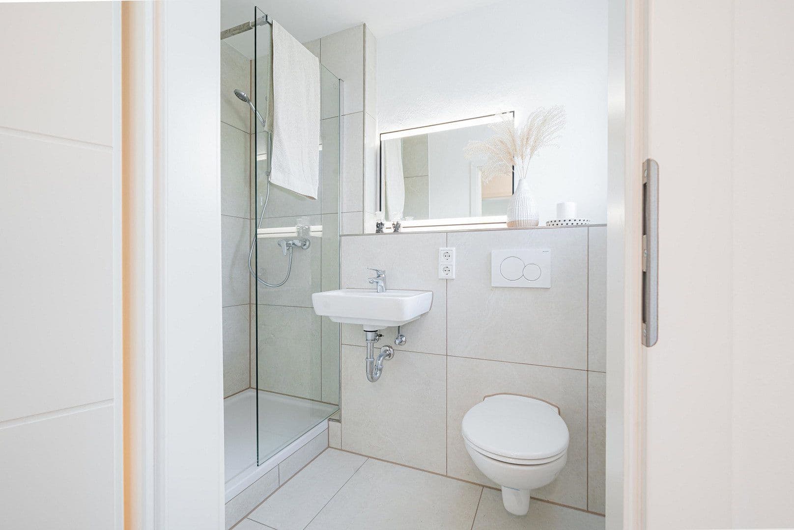 Prodej domu 250 m², pozemek 1.251 m², Weißenburg in Bayern, Bavorsko Prodej domu 250 m², pozemek 1.251 m², Weißenburg in Bayern, Bavorsko
