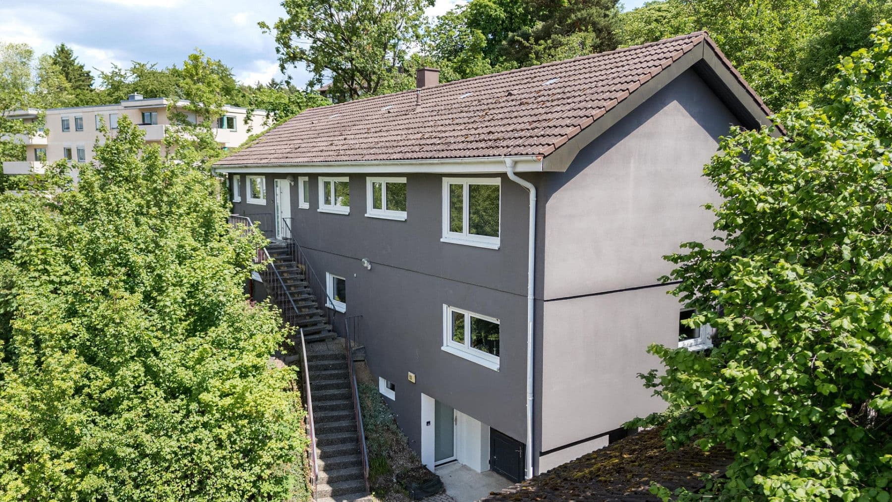 Prodej domu 250 m², pozemek 1.251 m², Weißenburg in Bayern, Bavorsko Prodej domu 250 m², pozemek 1.251 m², Weißenburg in Bayern, Bavorsko
