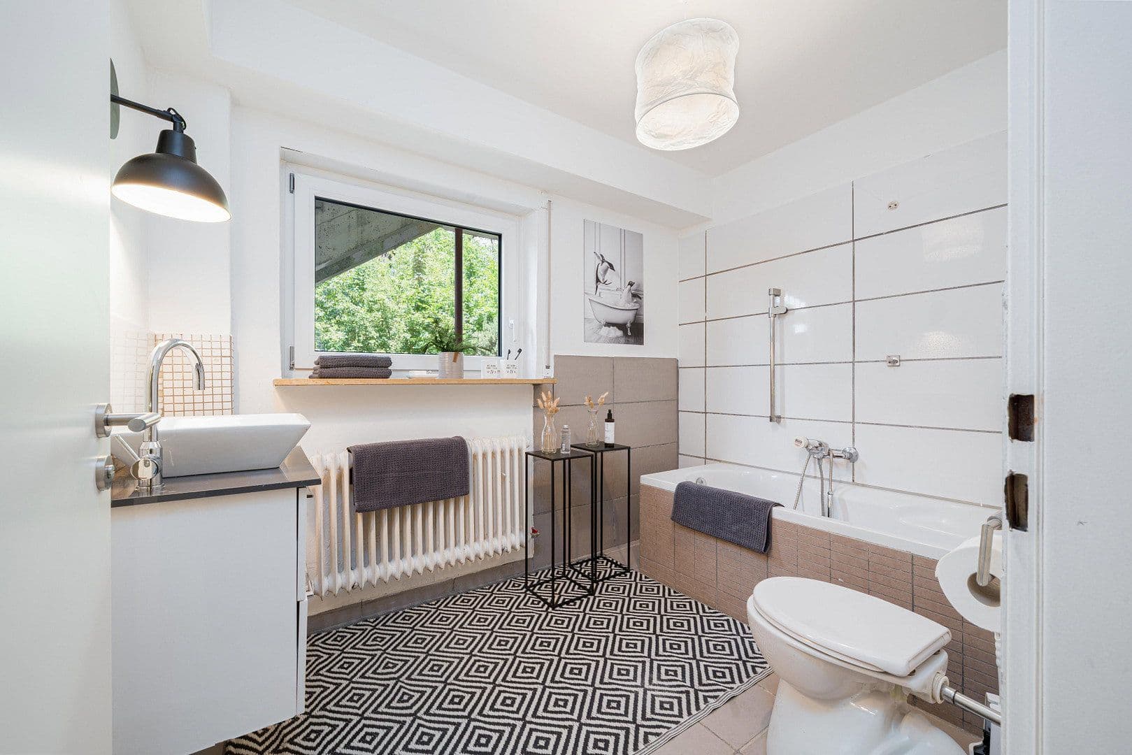 Prodej domu 250 m², pozemek 1.251 m², Weißenburg in Bayern, Bavorsko Prodej domu 250 m², pozemek 1.251 m², Weißenburg in Bayern, Bavorsko