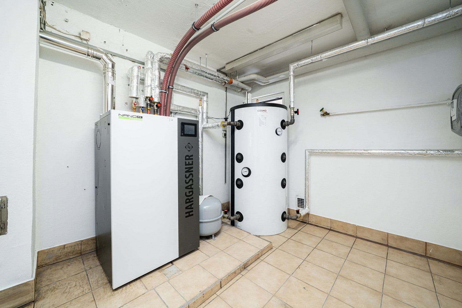 Prodej domu 250 m², pozemek 1.251 m², Weißenburg in Bayern, Bavorsko Prodej domu 250 m², pozemek 1.251 m², Weißenburg in Bayern, Bavorsko