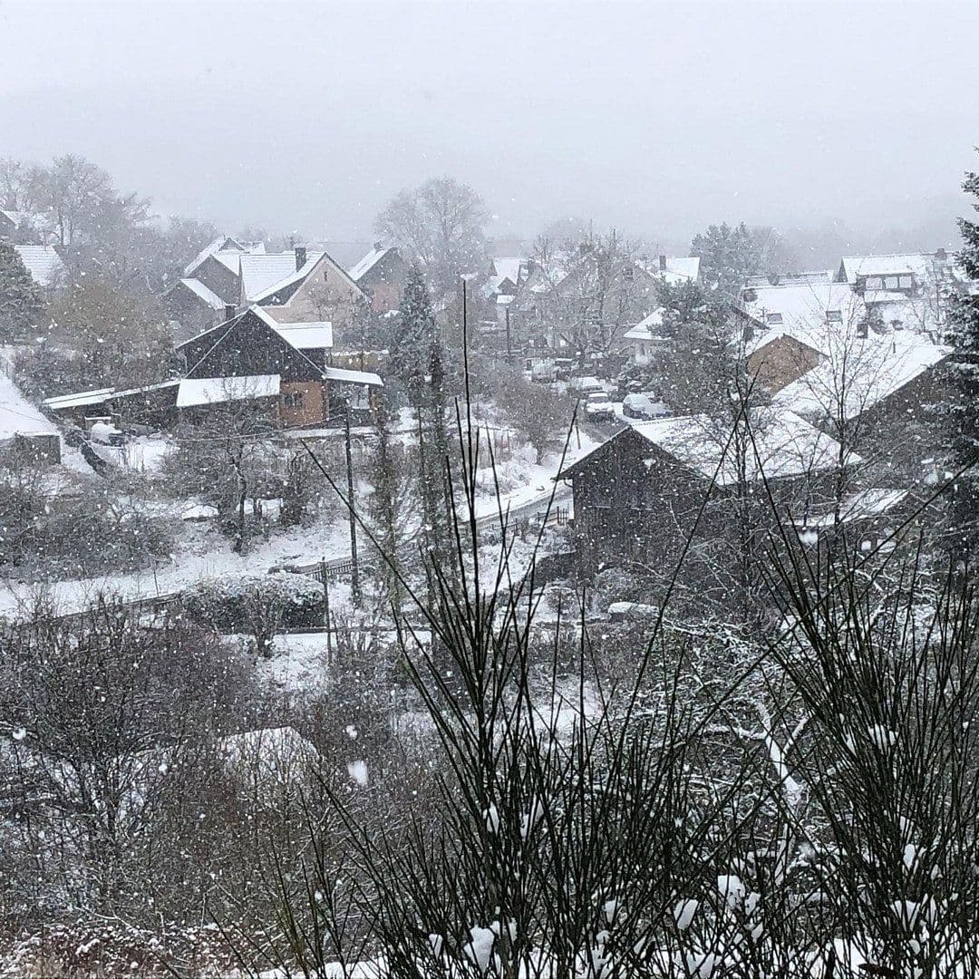 Prodej domu 168 m², pozemek 1.157 m², Windeck, Severní Porýní-Vestfálsko Prodej domu 168 m², pozemek 1.157 m², Windeck, Severní Porýní-Vestfálsko