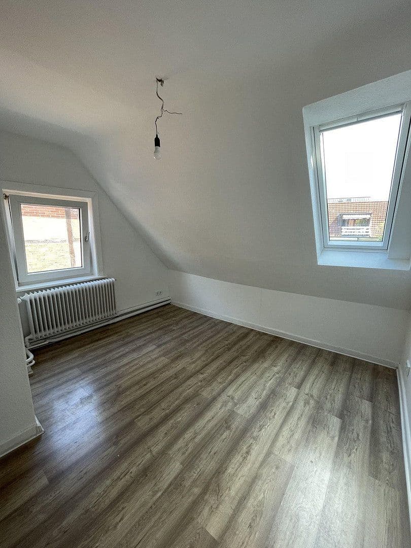Pronájem bytu 3+1 90 m², Deichstraße 2, Winsen (Luhe), Dolní Sasko Pronájem bytu 3+1 90 m², Deichstraße 2, Winsen (Luhe), Dolní Sasko