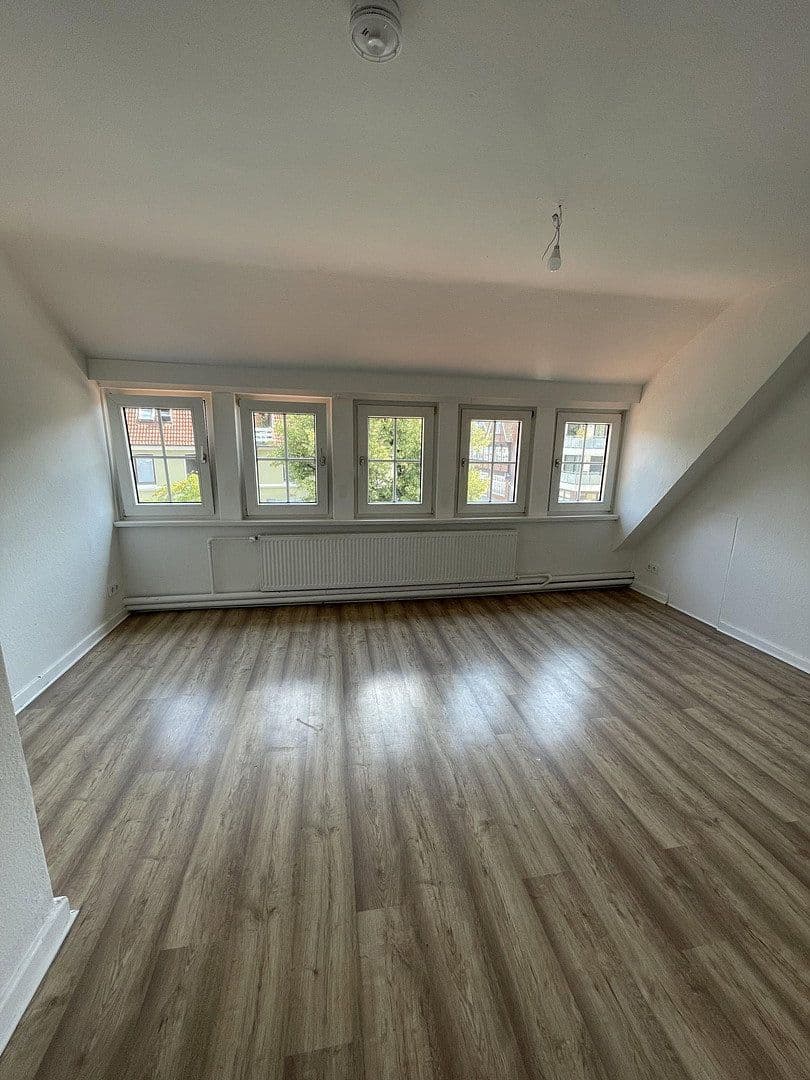 Pronájem bytu 3+1 90 m², Deichstraße 2, Winsen (Luhe), Dolní Sasko Pronájem bytu 3+1 90 m², Deichstraße 2, Winsen (Luhe), Dolní Sasko