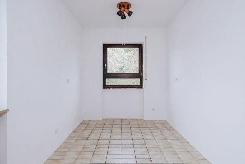 Prodej bytu 4+1 87 m², Umkirch, Bádensko-Württembersko Prodej bytu 4+1 87 m², Umkirch, Bádensko-Württembersko