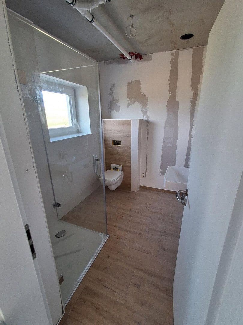 Pronájem domu 143 m², pozemek 450 m², Kirchberg an der Murr, Bádensko-Württembersko Pronájem domu 143 m², pozemek 450 m², Kirchberg an der Murr, Bádensko-Württembersko