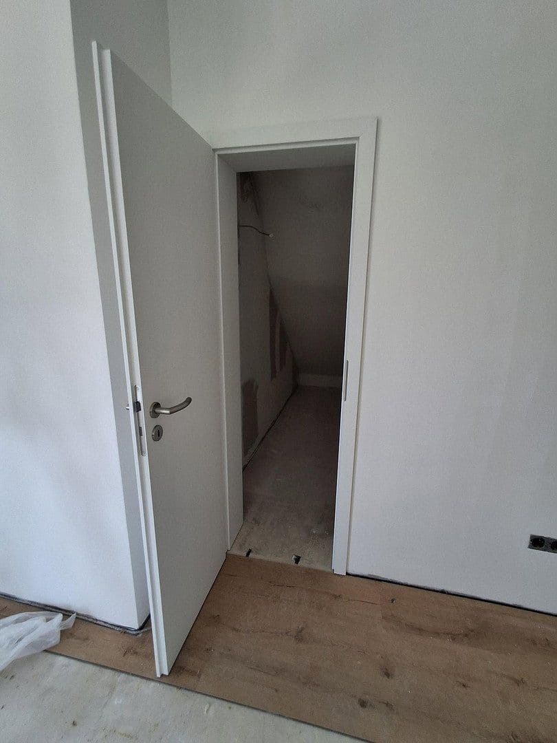 Pronájem domu 143 m², pozemek 450 m², Kirchberg an der Murr, Bádensko-Württembersko Pronájem domu 143 m², pozemek 450 m², Kirchberg an der Murr, Bádensko-Württembersko