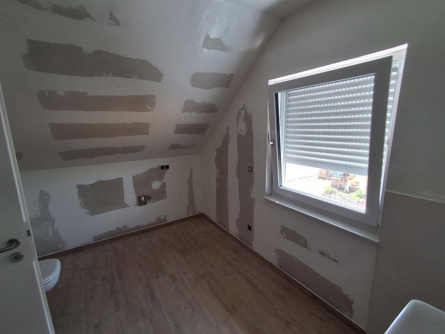 Pronájem domu 143 m², pozemek 450 m², Kirchberg an der Murr, Bádensko-Württembersko Pronájem domu 143 m², pozemek 450 m², Kirchberg an der Murr, Bádensko-Württembersko