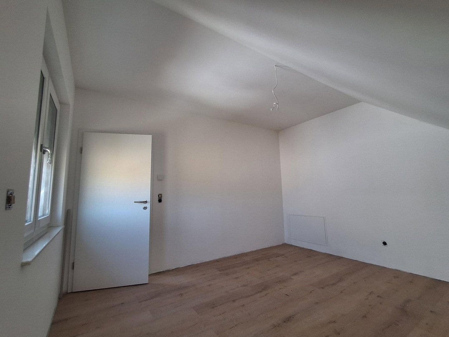 Pronájem domu 143 m², pozemek 450 m², Kirchberg an der Murr, Bádensko-Württembersko Pronájem domu 143 m², pozemek 450 m², Kirchberg an der Murr, Bádensko-Württembersko