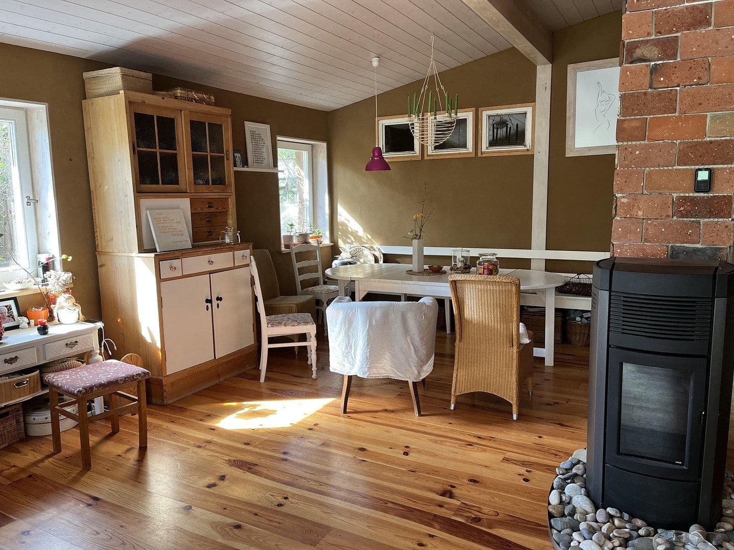 Prodej domu 119 m², pozemek 1.300 m², In den Bruchwiesen 7, Laubach, Hessen Prodej domu 119 m², pozemek 1.300 m², In den Bruchwiesen 7, Laubach, Hessen