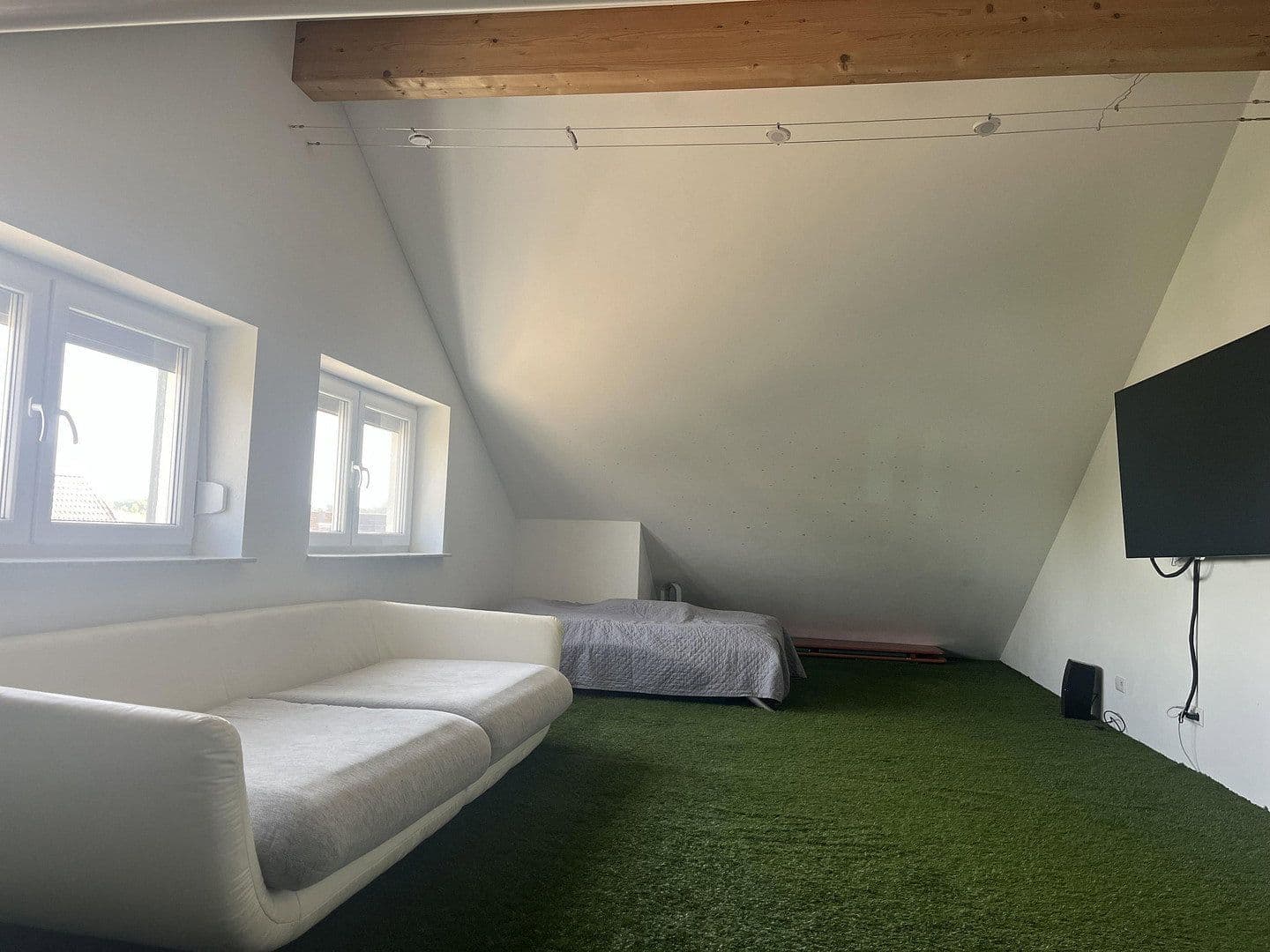 Prodej bytu 5+1 158 m², Deutschordenstr.6, Aalen, Bádensko-Württembersko Prodej bytu 5+1 158 m², Deutschordenstr.6, Aalen, Bádensko-Württembersko