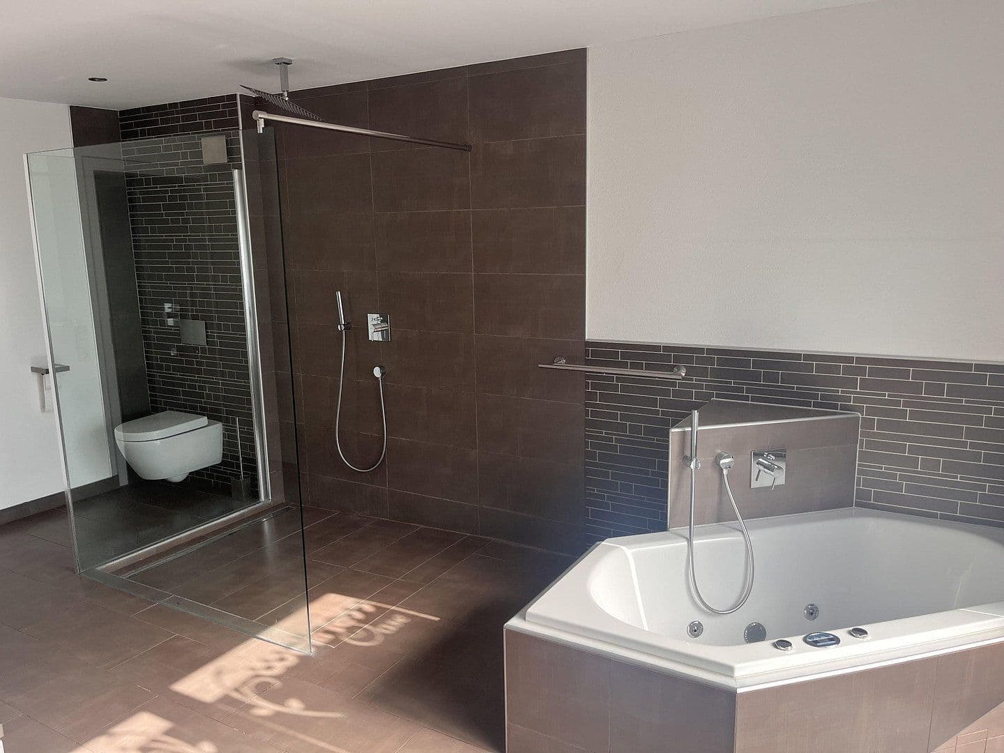 Prodej bytu 5+1 158 m², Deutschordenstr.6, Aalen, Bádensko-Württembersko Prodej bytu 5+1 158 m², Deutschordenstr.6, Aalen, Bádensko-Württembersko