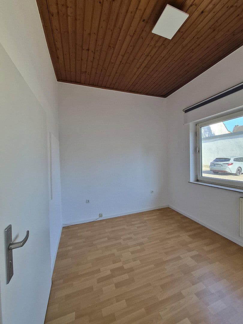 Pronájem bytu 2+1 28 m², Hauptstraße 8, Eppertshausen, Hessen Pronájem bytu 2+1 28 m², Hauptstraße 8, Eppertshausen, Hessen