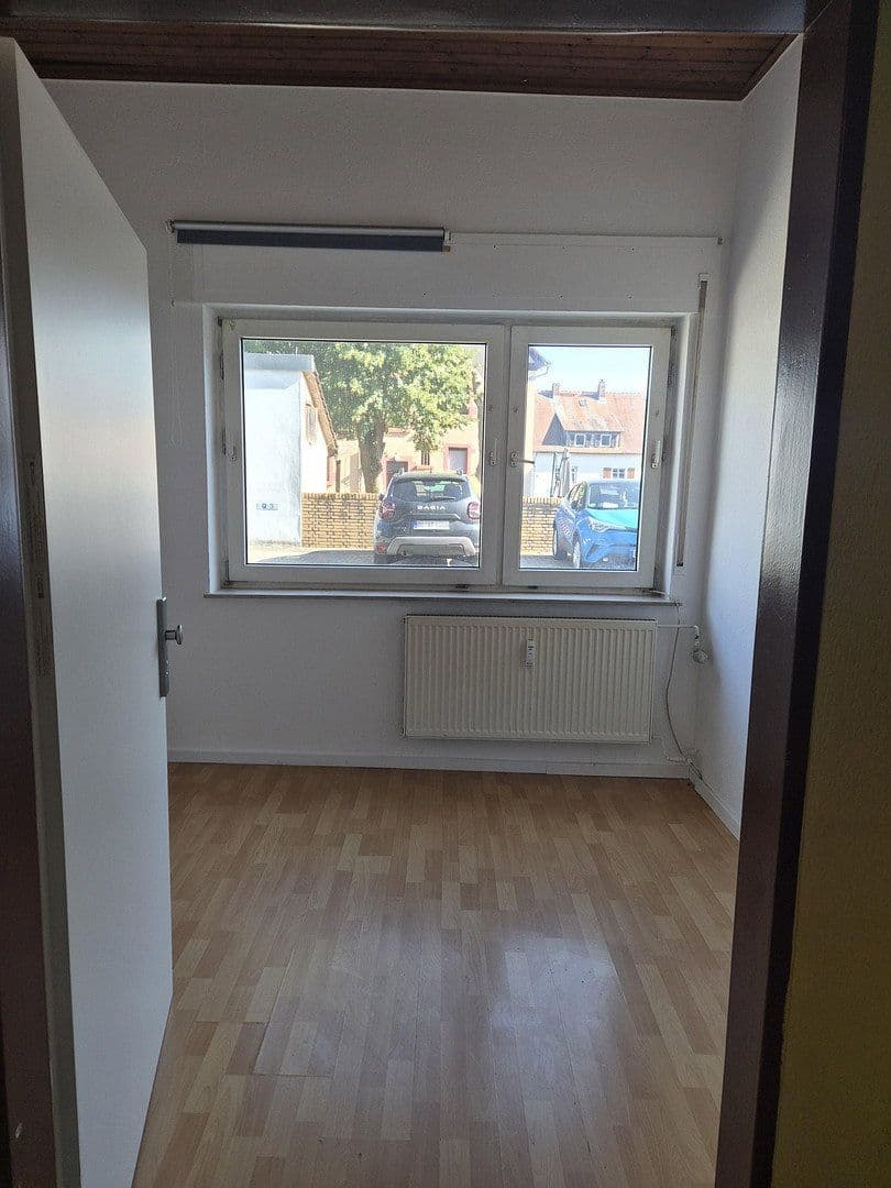Pronájem bytu 2+1 28 m², Hauptstraße 8, Eppertshausen, Hessen Pronájem bytu 2+1 28 m², Hauptstraße 8, Eppertshausen, Hessen