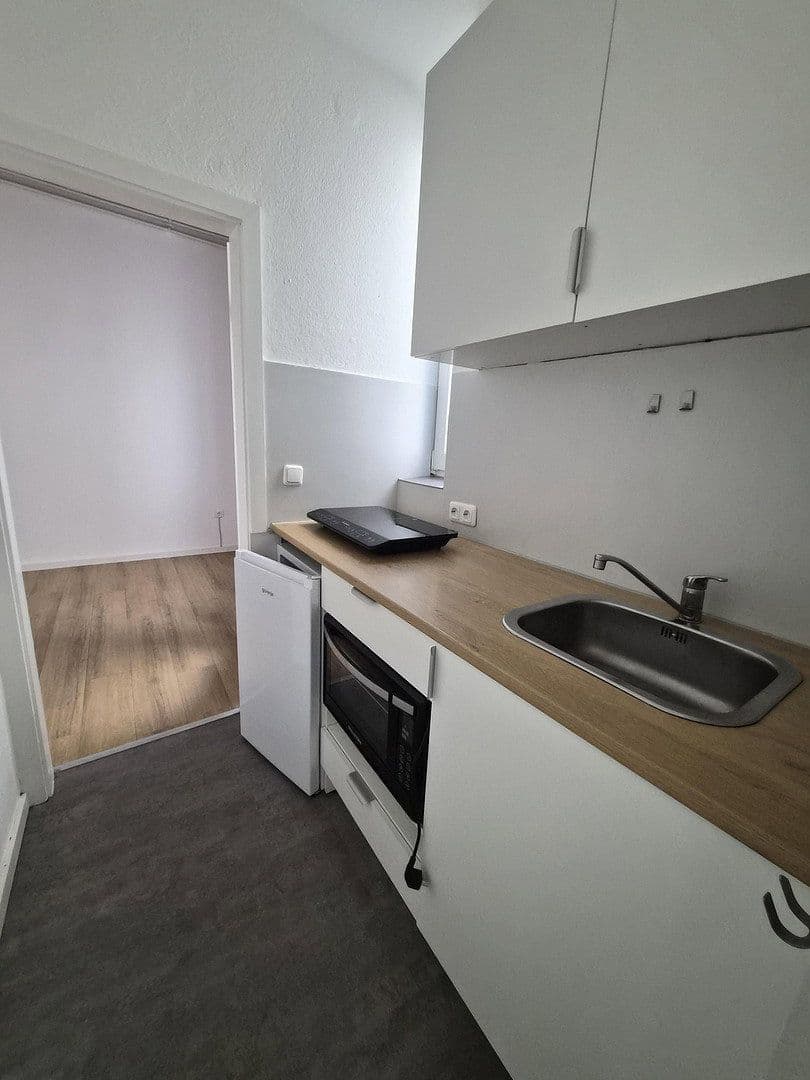 Pronájem bytu 2+1 28 m², Hauptstraße 8, Eppertshausen, Hessen Pronájem bytu 2+1 28 m², Hauptstraße 8, Eppertshausen, Hessen
