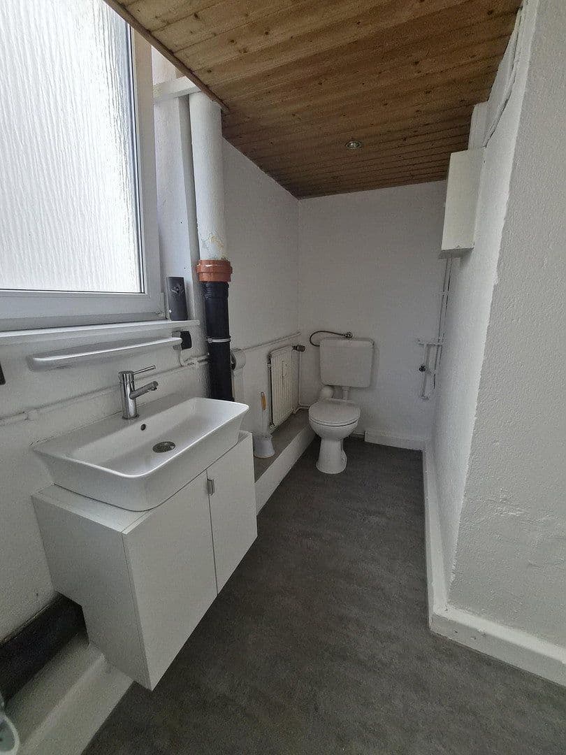 Pronájem bytu 2+1 28 m², Hauptstraße 8, Eppertshausen, Hessen Pronájem bytu 2+1 28 m², Hauptstraße 8, Eppertshausen, Hessen
