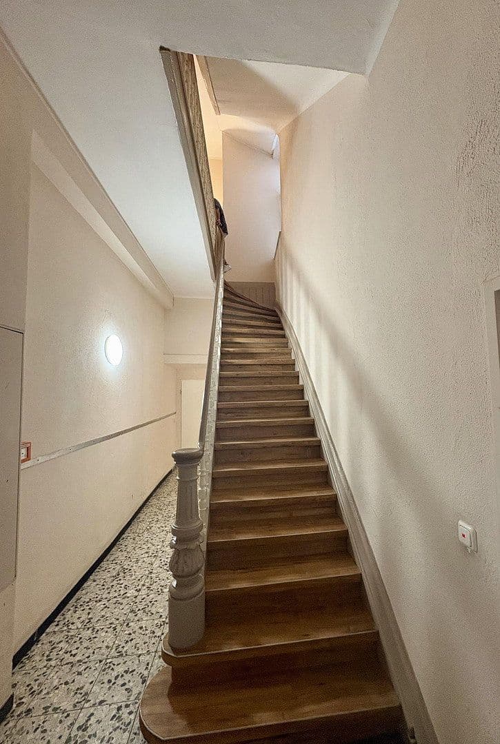 Prodej bytu 2+1 29 m², Südstraße 27, Cáchy, Severní Porýní-Vestfálsko Prodej bytu 2+1 29 m², Südstraße 27, Cáchy, Severní Porýní-Vestfálsko