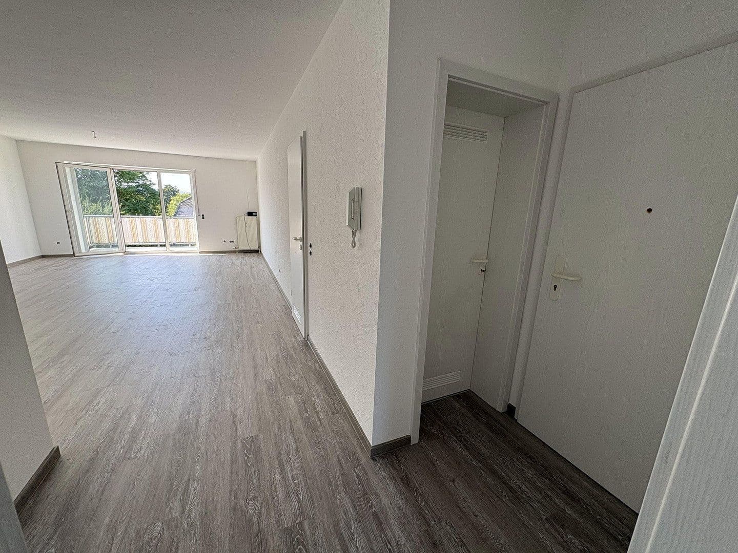 Pronájem bytu 2+1 71 m², Bad Vilbel, Hessen Pronájem bytu 2+1 71 m², Bad Vilbel, Hessen