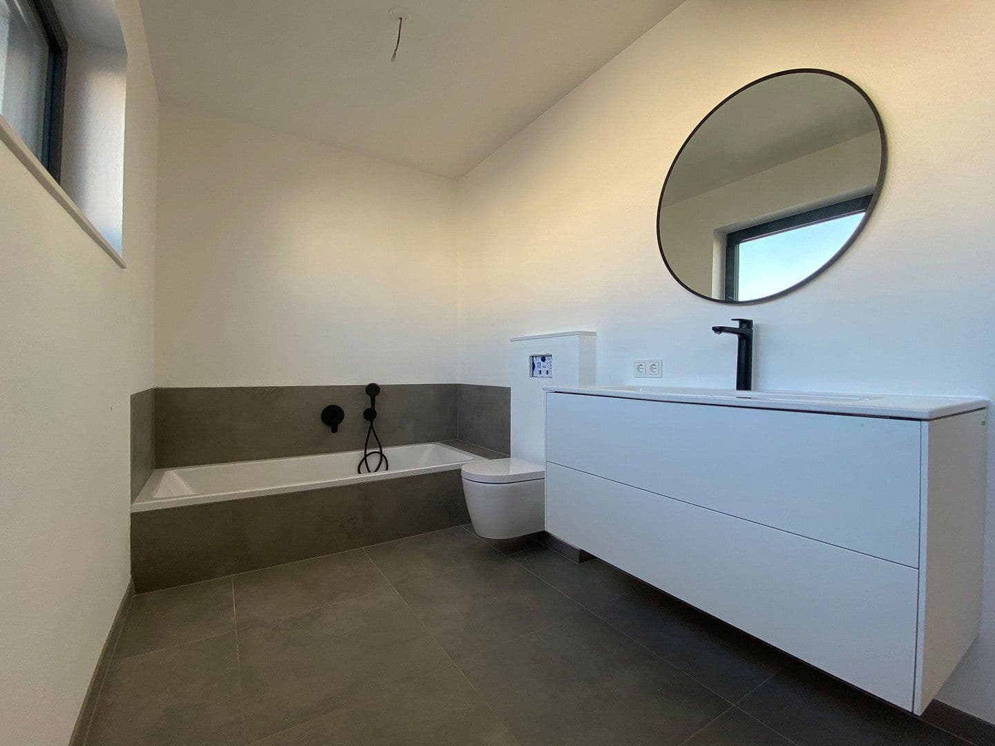 Pronájem domu 154 m², pozemek 245 m², Ingolstadt / Gerolfing, Bavorsko Pronájem domu 154 m², pozemek 245 m², Ingolstadt / Gerolfing, Bavorsko