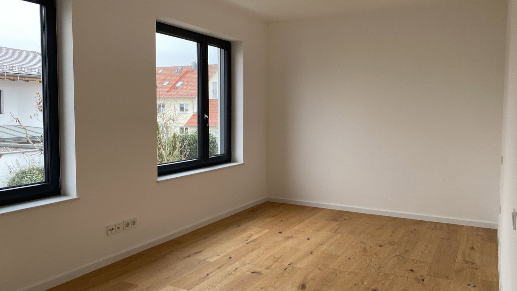 Pronájem domu 154 m², pozemek 245 m², Ingolstadt / Gerolfing, Bavorsko Pronájem domu 154 m², pozemek 245 m², Ingolstadt / Gerolfing, Bavorsko