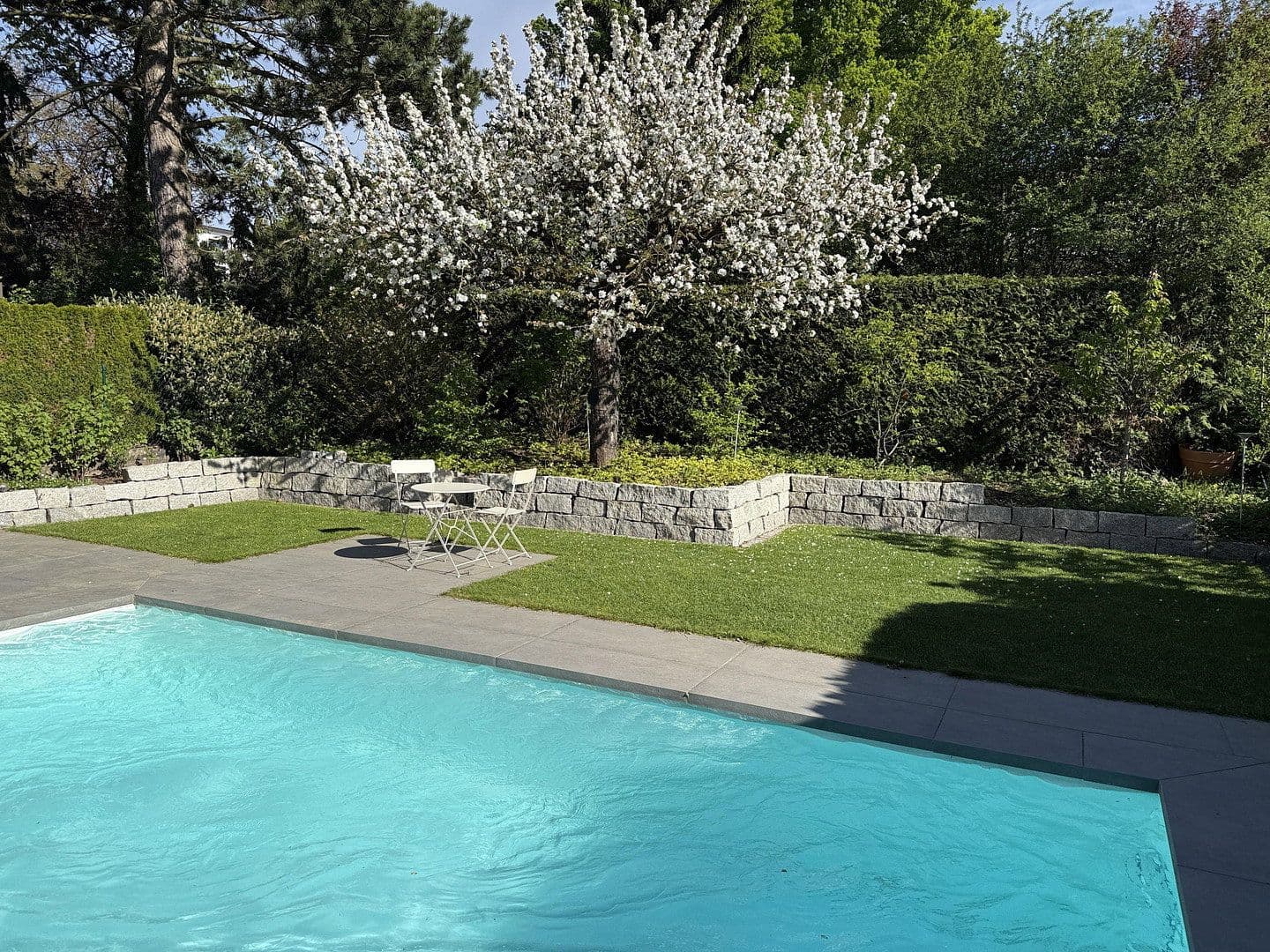 Prodej domu 420 m², pozemek 643 m², Bad Vilbel, Hessen Prodej domu 420 m², pozemek 643 m², Bad Vilbel, Hessen