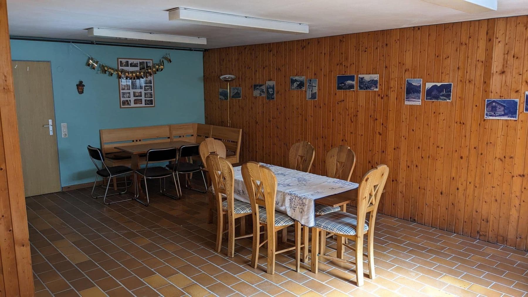 Prodej domu 210 m², pozemek 998 m², Barsinghausen, Dolní Sasko Prodej domu 210 m², pozemek 998 m², Barsinghausen, Dolní Sasko