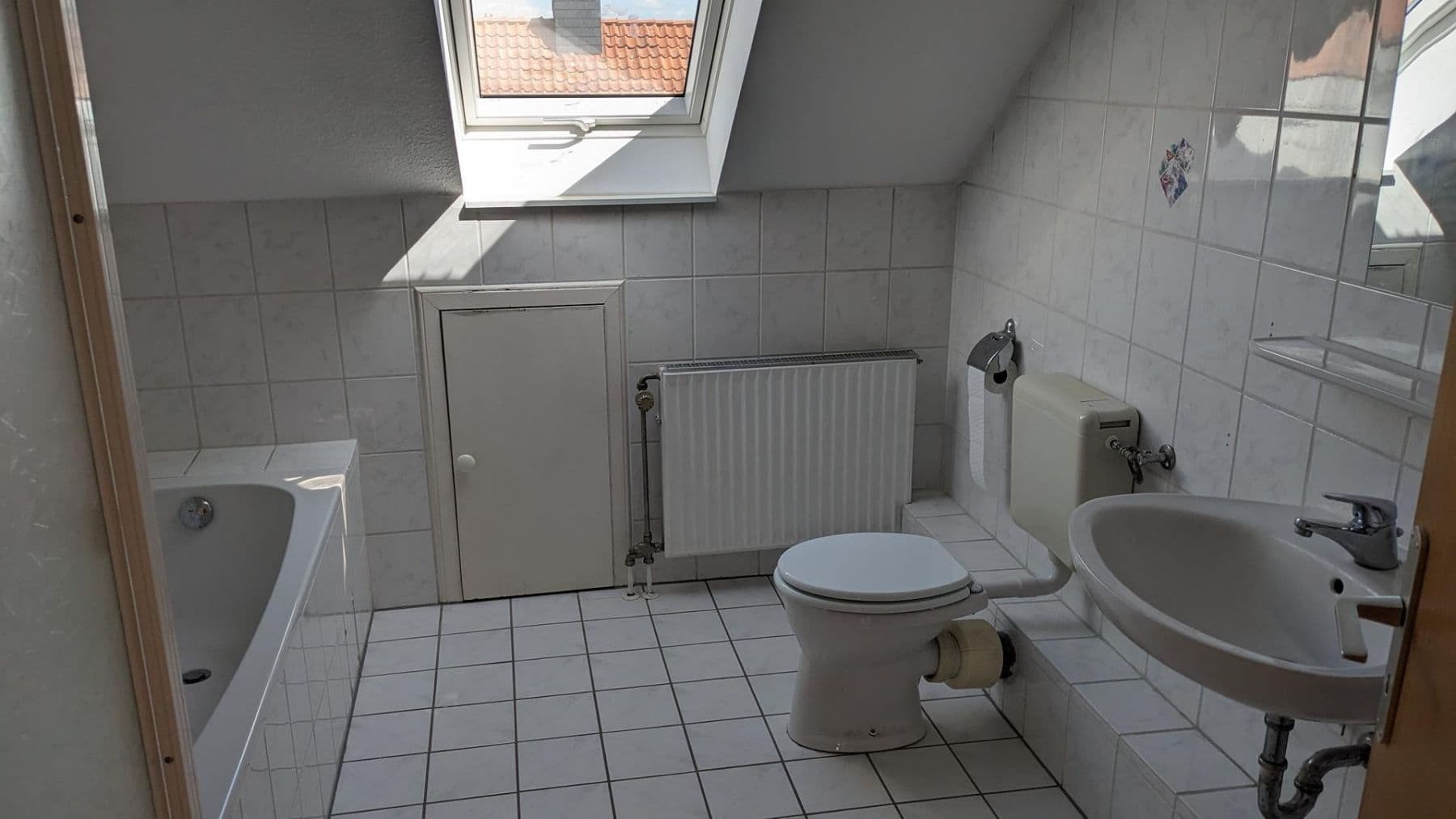 Prodej domu 210 m², pozemek 998 m², Barsinghausen, Dolní Sasko Prodej domu 210 m², pozemek 998 m², Barsinghausen, Dolní Sasko