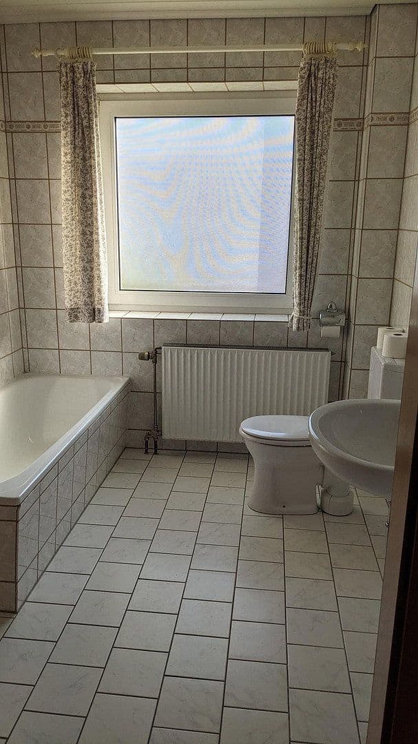 Prodej domu 210 m², pozemek 998 m², Barsinghausen, Dolní Sasko Prodej domu 210 m², pozemek 998 m², Barsinghausen, Dolní Sasko