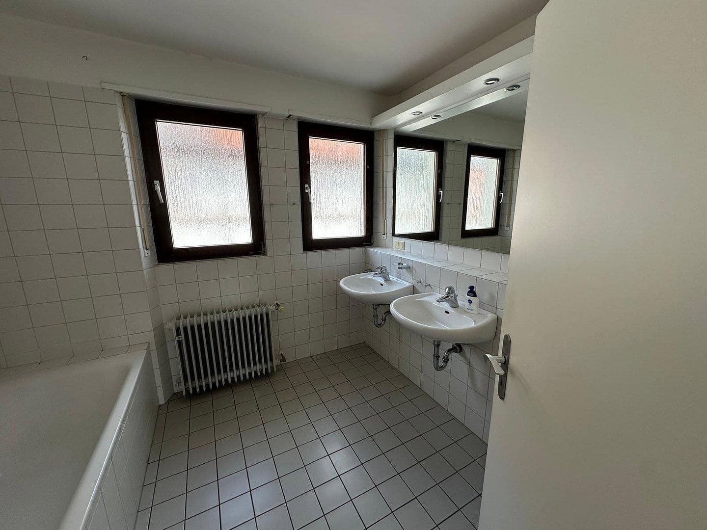 Pronájem domu 175 m², pozemek 950 m², Kerzenheim, Porýní-Falc Pronájem domu 175 m², pozemek 950 m², Kerzenheim, Porýní-Falc