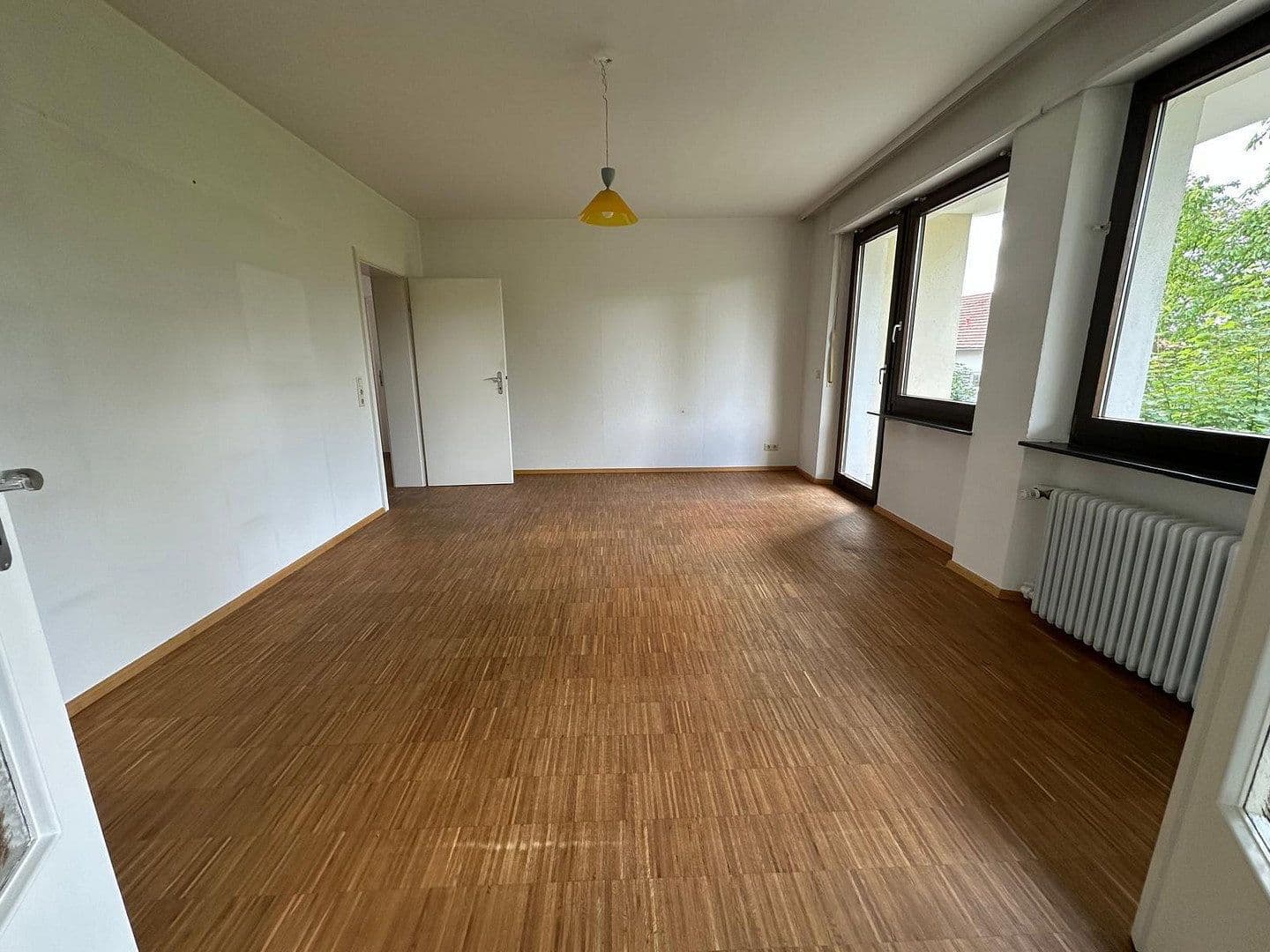 Pronájem domu 175 m², pozemek 950 m², Kerzenheim, Porýní-Falc Pronájem domu 175 m², pozemek 950 m², Kerzenheim, Porýní-Falc