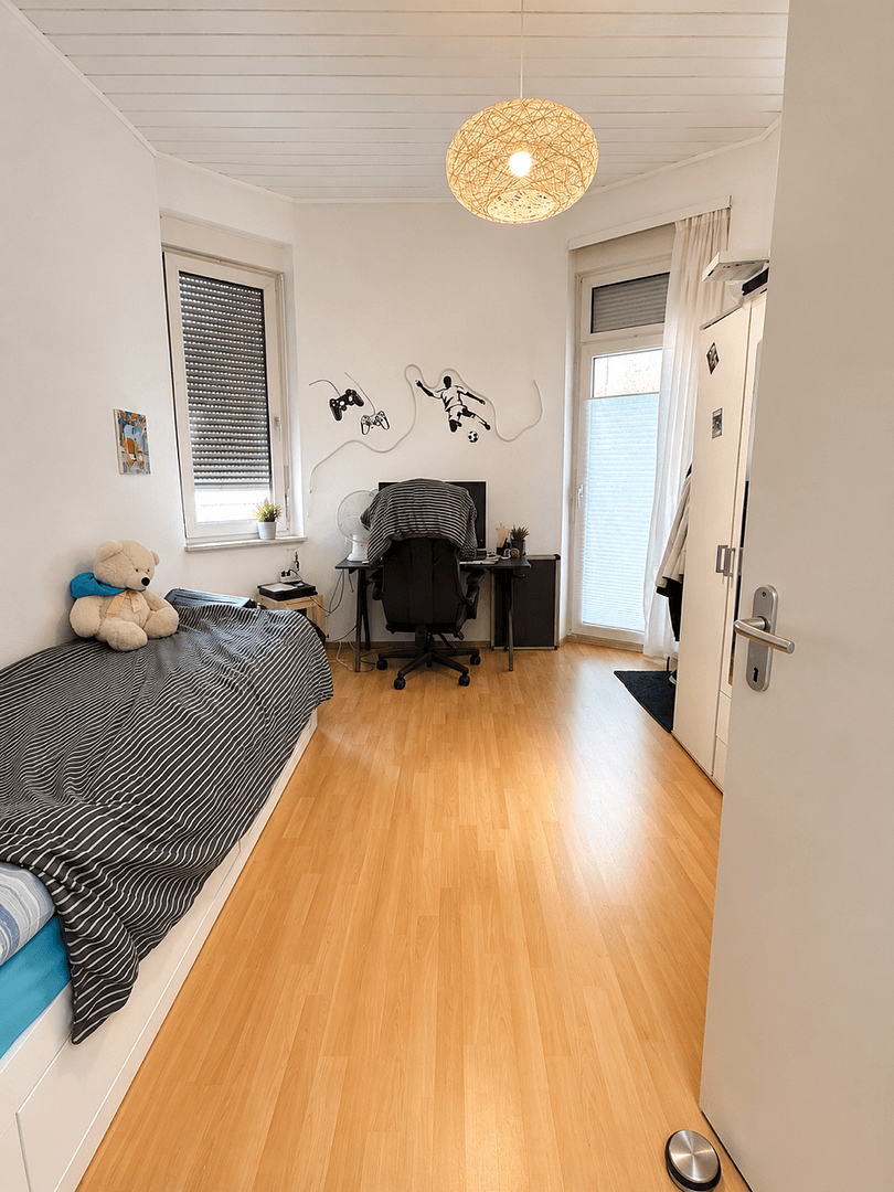 Pronájem bytu 3+1 70 m², Atzelhofstraße 24, Mannheim, Bádensko-Württembersko Pronájem bytu 3+1 70 m², Atzelhofstraße 24, Mannheim, Bádensko-Württembersko