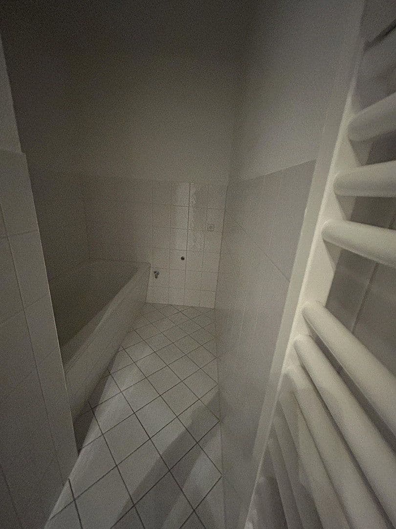 Pronájem bytu 4+1 109 m², Paracelsusstr. 5a, Halle, Sasko-Anhaltsko Pronájem bytu 4+1 109 m², Paracelsusstr. 5a, Halle, Sasko-Anhaltsko