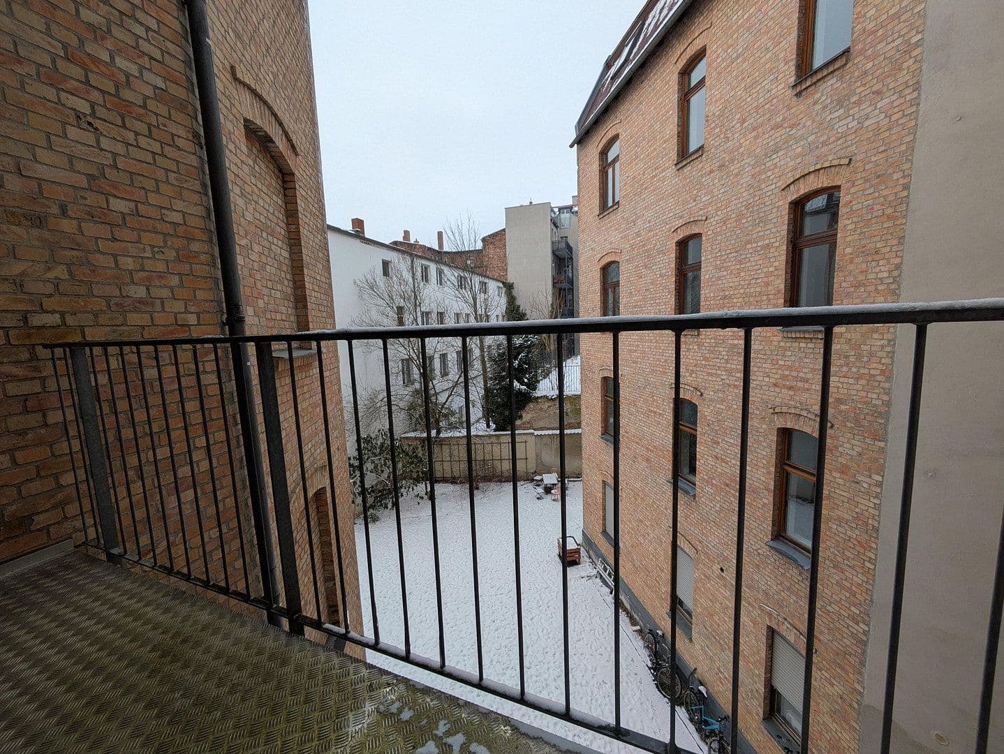 Pronájem bytu 4+1 109 m², Paracelsusstr. 5a, Halle, Sasko-Anhaltsko Pronájem bytu 4+1 109 m², Paracelsusstr. 5a, Halle, Sasko-Anhaltsko