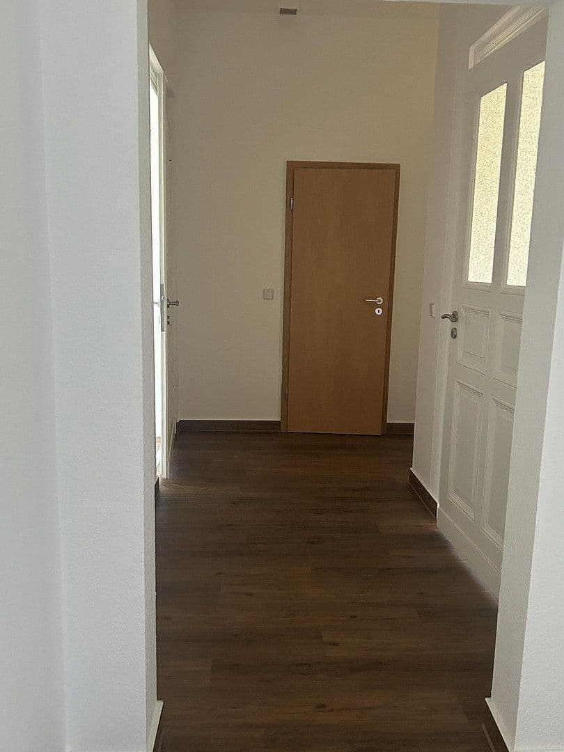 Pronájem bytu 4+1 109 m², Paracelsusstr. 5a, Halle, Sasko-Anhaltsko Pronájem bytu 4+1 109 m², Paracelsusstr. 5a, Halle, Sasko-Anhaltsko