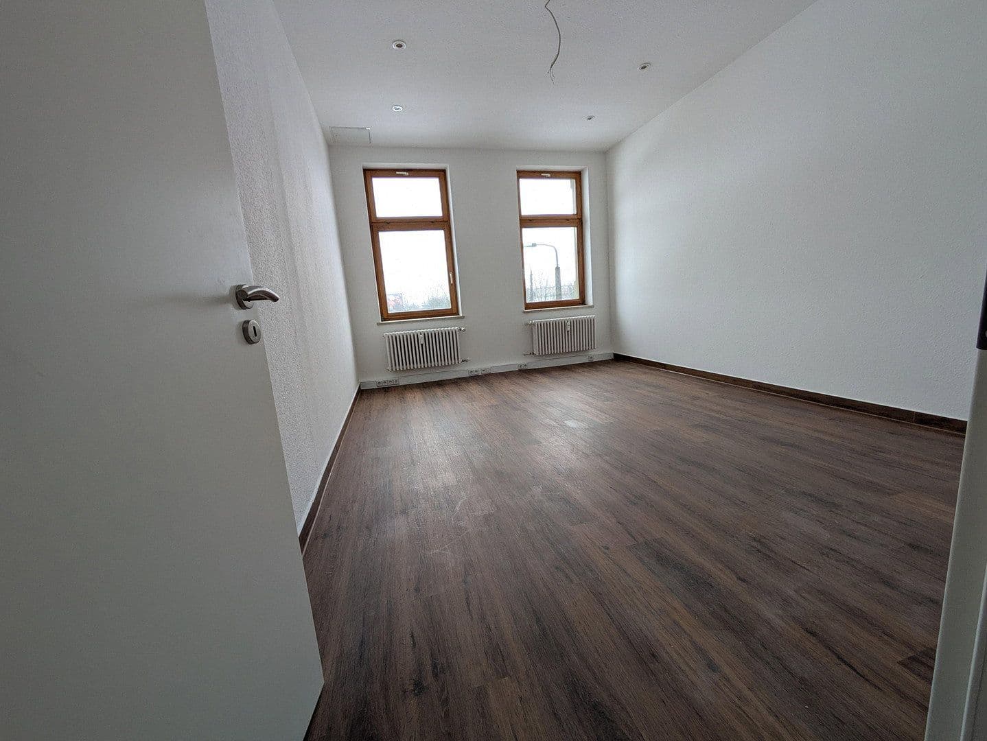 Pronájem bytu 4+1 109 m², Paracelsusstr. 5a, Halle, Sasko-Anhaltsko Pronájem bytu 4+1 109 m², Paracelsusstr. 5a, Halle, Sasko-Anhaltsko